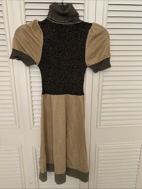 D & GTwo-Tone Knit Midi Dress in Black and Tan